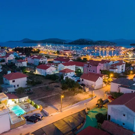 Barbara * Tribunj (Sibenik-Knin)