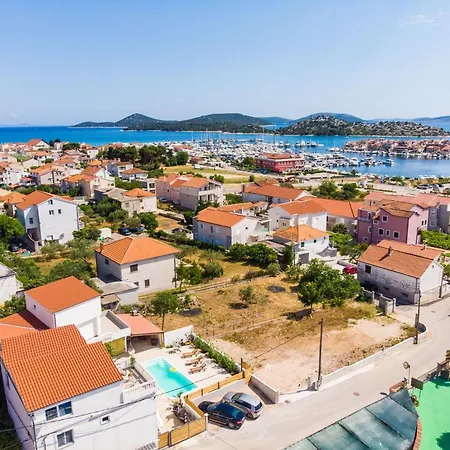 Apartment Barbara Tribunj (Sibenik-Knin)